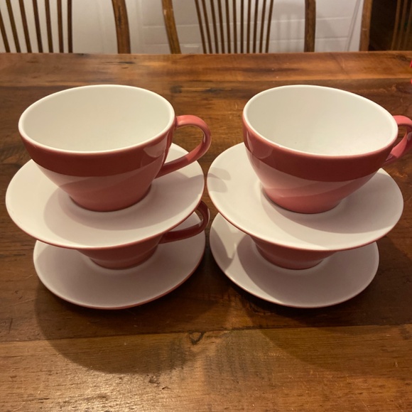 Vintage ( circa 2005) Starbucks heart coffee cup and saucers - Picture 4 of 4